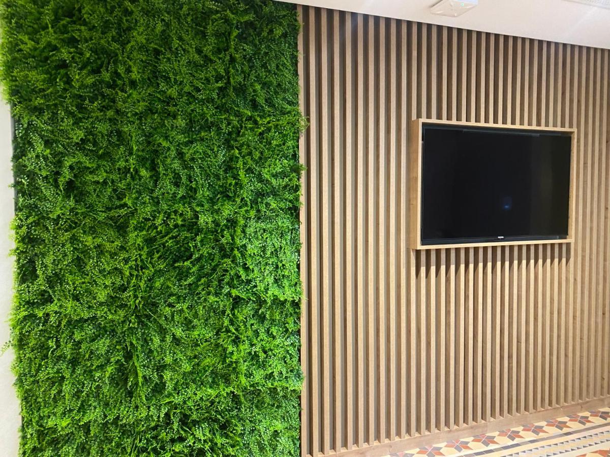 Fontanella By Bcn Urban Rooms Barcelona Exterior foto